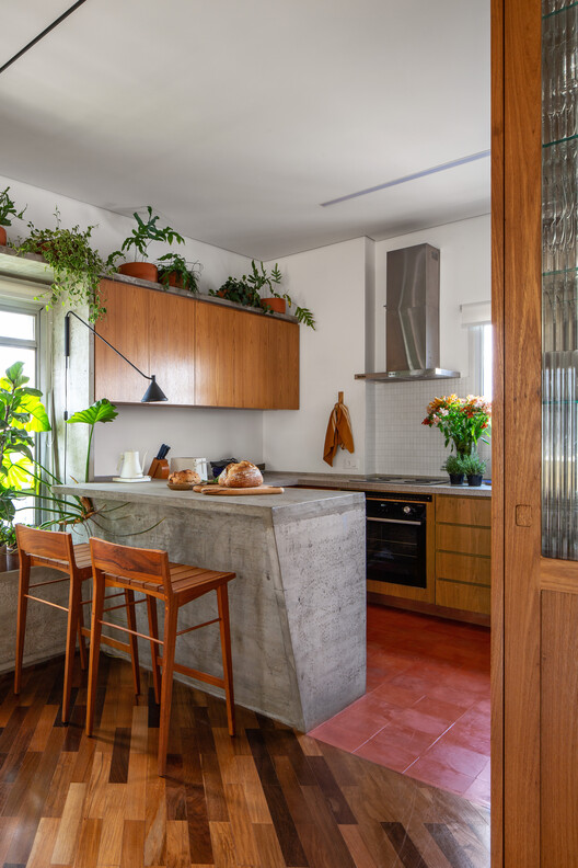 Apartamento Batataes / Ana Sawaia Arquitetura + Paulo Alves Apartamento Batataes / Ana Sawaia Arquitetura + Paulo Alves - Imagem 4 de 21