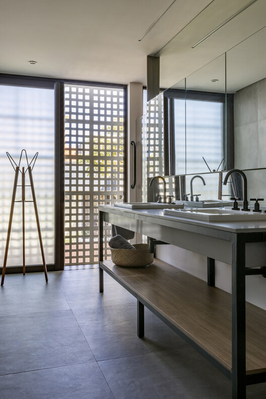 Casa Viva / SAINZ arquitetura - Fotografia de Interiores, Iluminação, Bancada, Vidro, Pia