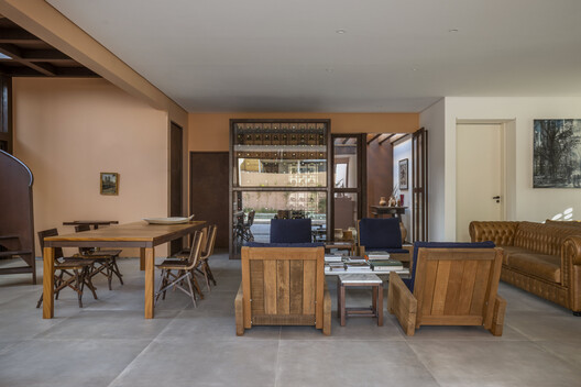 Casa Viva / SAINZ arquitetura - Fotografia de Interiores, Madeira, Mesa, Iluminação, Cadeira