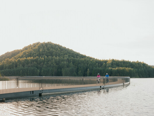 Cycling Between Terrils / Burolandschap - Image 8 of 13