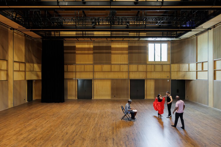 Teatro Doris Duke / Mecanoo - Fotografía interior, Madera