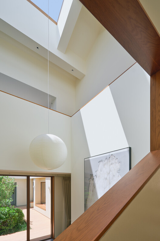 Chill House / STEPS Architecture - Interior Photography, Wood, Lighting, Glass