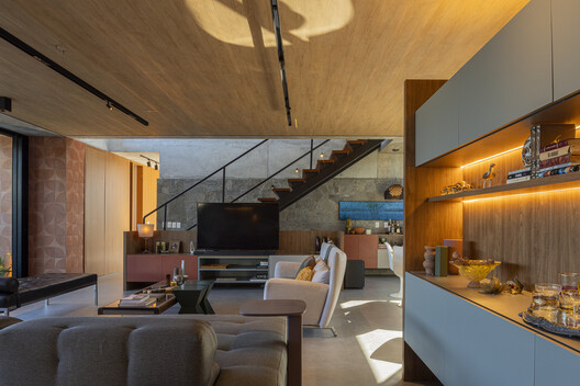 Casa RA / Fernandes Atem Arquitetos - Fotografía interior, Sala de estar, Sillas