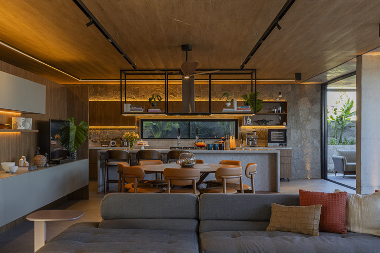 Casa RA / Fernandes Atem Arquitetos - Fotografía interior, Sala de estar, Madera, Sillas