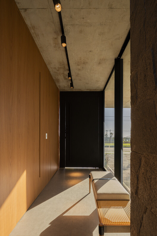 Casa RA / Fernandes Atem Arquitetos - Fotografía interior, Madera, Concreto