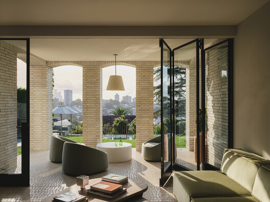 ReclaYm House / Luigi Rosselli Architects - Interior Photography, Living Room, Wood, Sofa, Chair