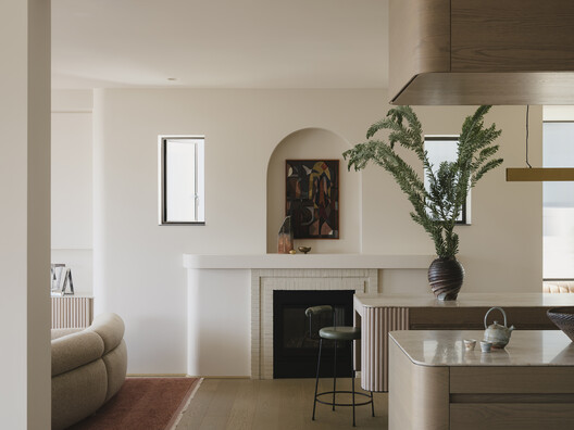 ReclaYm House / Luigi Rosselli Architects - Interior Photography, Living Room, Wood, Lighting, Table, Chair, Countertop