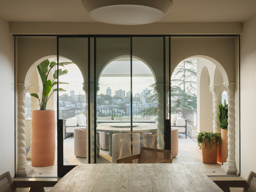 ReclaYm House / Luigi Rosselli Architects - Interior Photography, Lighting, Arch, Glass, Chair