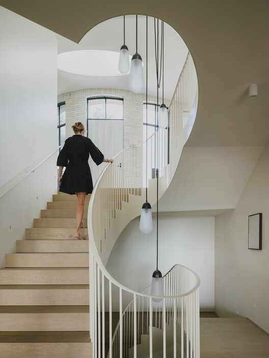 ReclaYm House / Luigi Rosselli Architects - Interior Photography, Stairs, Glass, Handrail