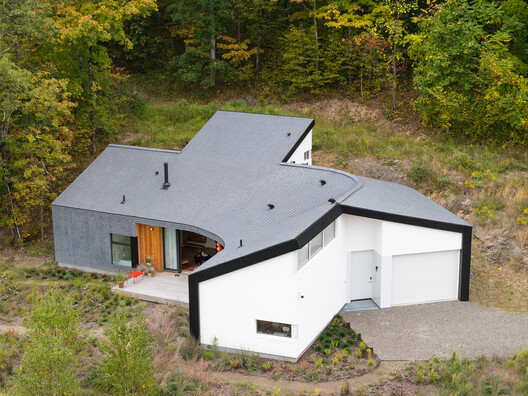 Germantown Artist Studio and Home / B—KD