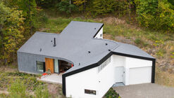 Germantown Artist Studio and Home / B—KD