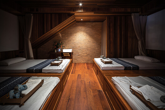 Athita Pool Villa and Spa / Studio Miti - Interior Photography, Wood, Bed, Bedroom