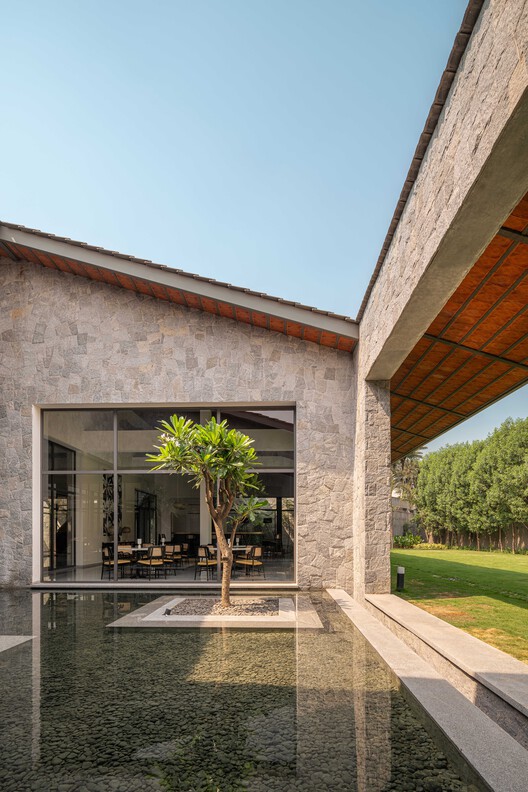 Gulmohar Clubhouse / Khosla Associates - Image 12 of 37