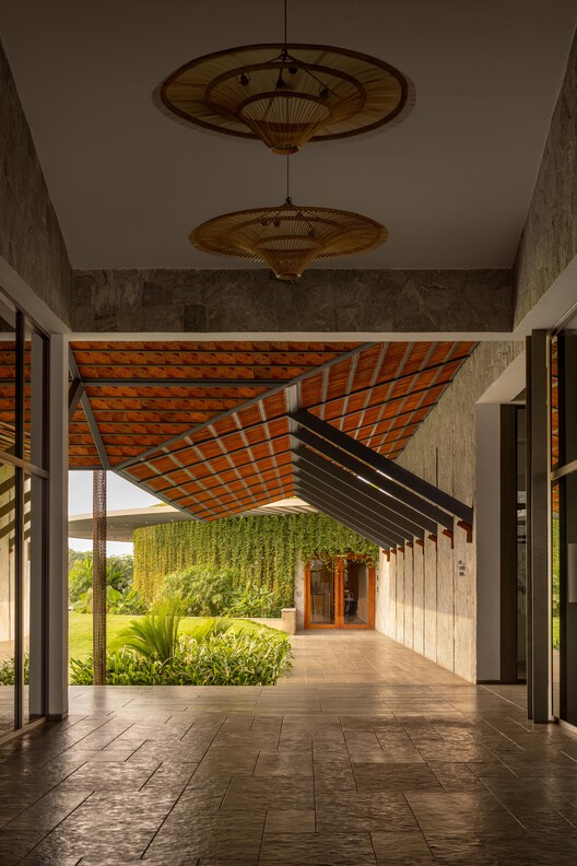 Gulmohar Clubhouse / Khosla Associates - Interior Photography