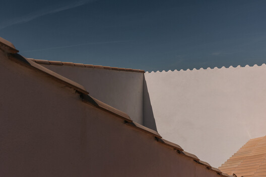 Rosa María House / delavegacanolasso - Image 17 of 39