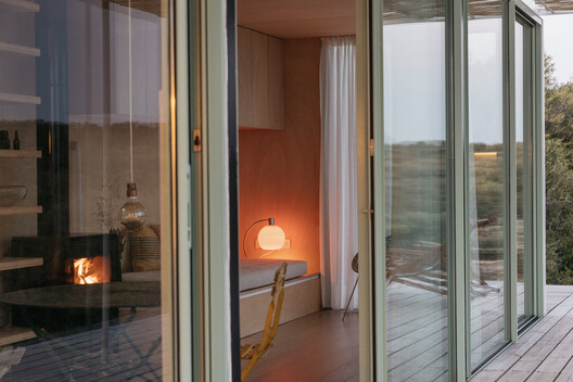 Tini Menorca / delavegacanolasso - Interior Photography, Wood