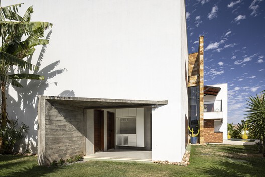 Residência VM / Lins Arquitetos Associados - Imagem 6 de 41