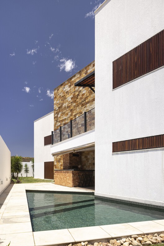 Residência VM / Lins Arquitetos Associados - Fotografia de Exterior