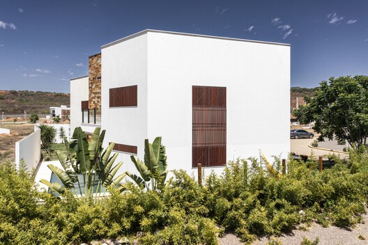 Residência VM / Lins Arquitetos Associados - Fotografia de Exterior