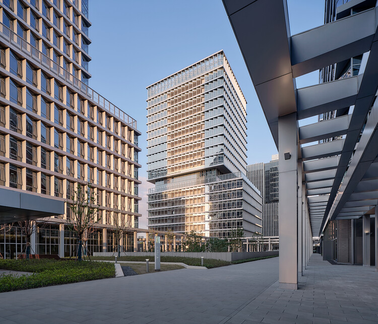 上海张江信息技术产业平台创芯天地 / 致正建筑工作室 - 建筑图, 表皮