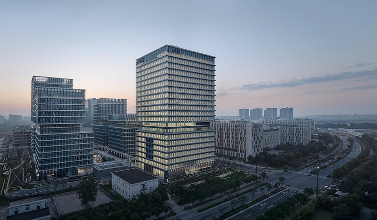 上海张江信息技术产业平台创芯天地 / 致正建筑工作室 - 建筑图, 城市