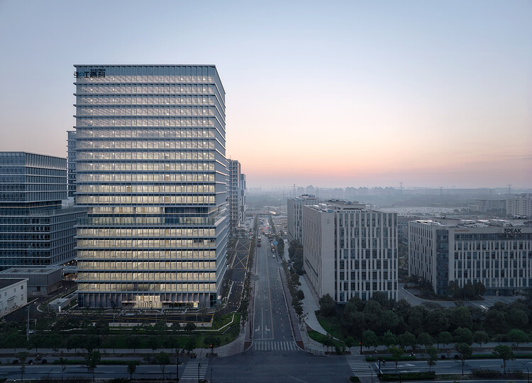 上海张江信息技术产业平台创芯天地 / 致正建筑工作室 - 建筑图, 城市