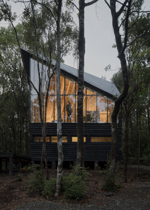 Refugio Calfuco / Tomás de Iruarrizaga - Image 25 of 33