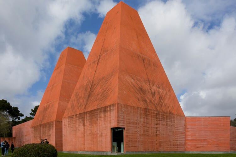 Eduardo Souto de Moura nombrado Laureado del Praemium Imperiale 2025 en Arquitectura - Imagen 2 de 7