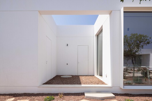 Casa Oblivio / M.O.B design studio - Exterior Photography, Door, Concrete