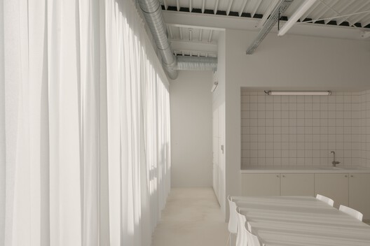 Cultural Center Simone Veil / Doucerain Lièvre Delziani Architectes Cultural Center Simone Veil / Doucerain Lièvre Delziani Architectes - Image 12 of 18