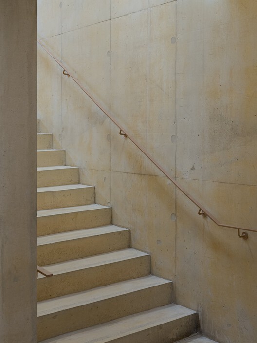 Cultural Center Simone Veil / Doucerain Lièvre Delziani Architectes Cultural Center Simone Veil / Doucerain Lièvre Delziani Architectes - Image 17 of 18