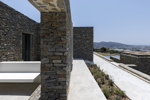 Casa PetrA / React Architects - Imagem 5 de 29