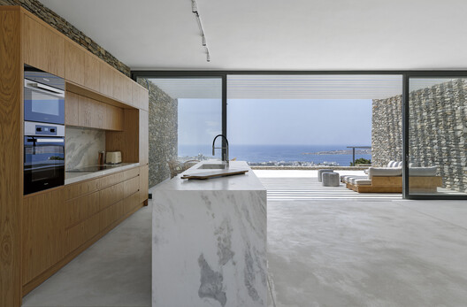 Casa PetrA / React Architects - Fotografia de Interiores, Cozinha, Concreto