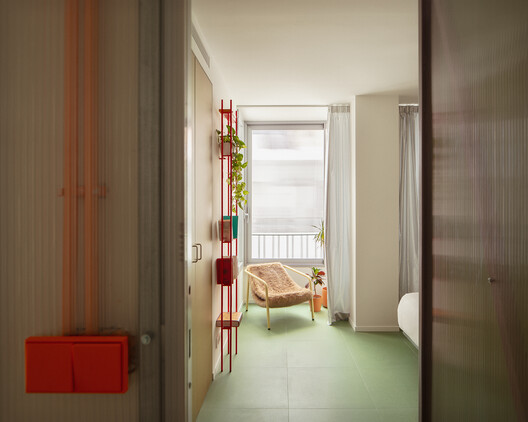 Módulo Hábitat / MEII ESTUDIO - Fotografía interior, Madera, Vidrio, Sillas