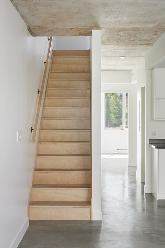 Intergenerational Housing Coop Milieu de l’Île / Pivot coopérative d'architecture - Interior Photography, Wood, Stairs, Door, Handrail