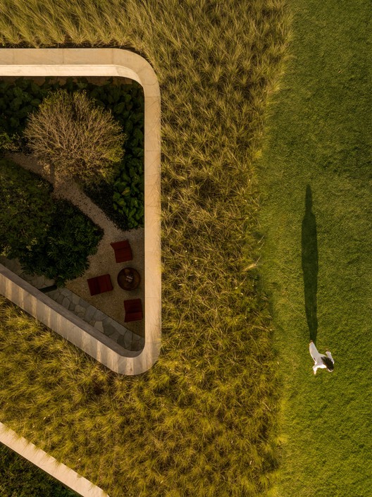 Casa GAK / Bernardes Arquitetura - Imagen 13 de 17