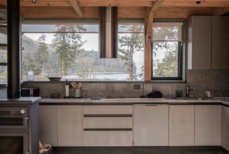 Casa Palenque  / Azimut 180° - Fotografía interior, Cocina, Encimera, Madera, Tarjas