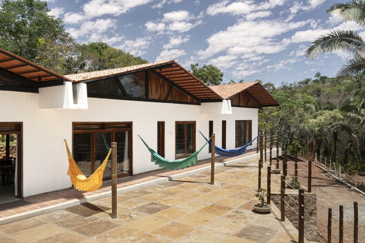 Casa Arajara / Lins Arquitetos Associados - Fotografia de Exterior, Madeira