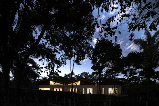Casa Arajara / Lins Arquitetos Associados - Fotografia de Exterior