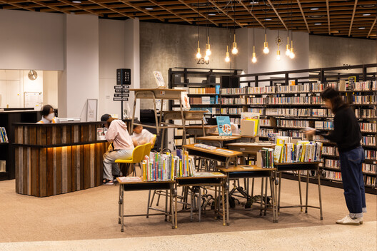 Mirikaroden Nakagawa Cultural Complex / Furumori Koichi architectural design studio - Interior Photography, Shelving, Lighting, Chair