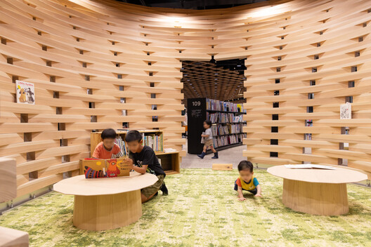 Mirikaroden Nakagawa Cultural Complex / Furumori Koichi architectural design studio - Interior Photography, Wood, Shelving