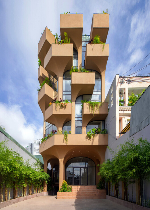 La Residencia en la Junglae / ROOM+ Design & Build - Imagen 8 de 41