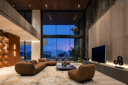 From Inside Looking Out House / K-Thengono Design Studio - Interior Photography, Living Room, Chair