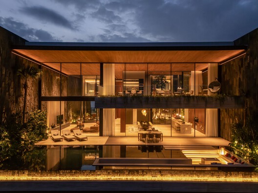 From Inside Looking Out House / K-Thengono Design Studio - Image 20 of 31