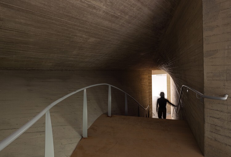Pabellón del Patrimonio Inmaterial en ShenjiaGarden / Archi-Union Architects + TJAD - Fotografía interior, Escaleras, Madera