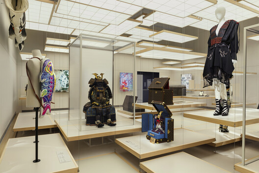 OMA/Shohei Shigematsu Designs Louis Vuitton’s “Visionary Journeys” First Museum Presentation in Osaka - Image 14 of 36