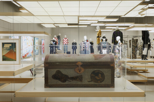 OMA/Shohei Shigematsu Designs Louis Vuitton’s “Visionary Journeys” First Museum Presentation in Osaka - Image 16 of 36