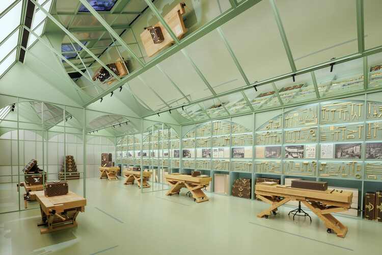 OMA/Shohei Shigematsu Designs Louis Vuitton’s “Visionary Journeys” First Museum Presentation in Osaka - Image 5 of 36