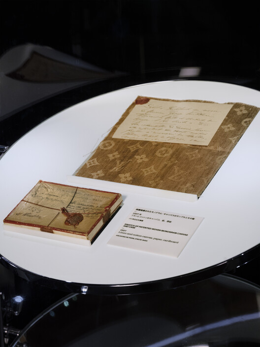 OMA/Shohei Shigematsu Designs Louis Vuitton’s “Visionary Journeys” First Museum Presentation in Osaka - Image 33 of 36