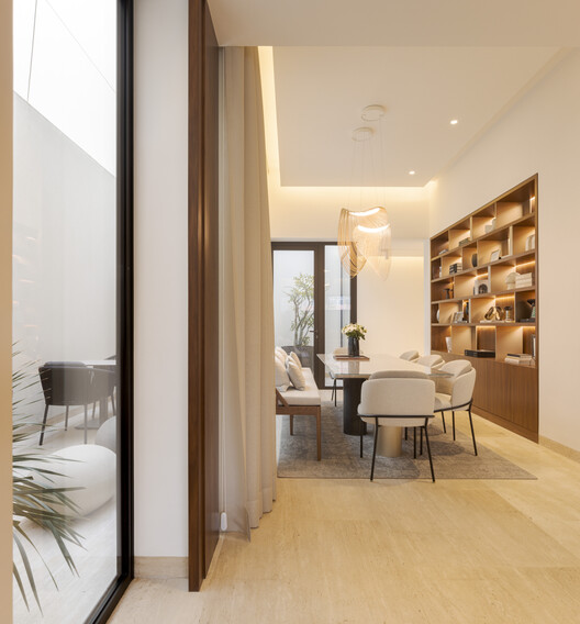 Cleft House / TAEP/AAP - Interior Photography, Wood, Chair